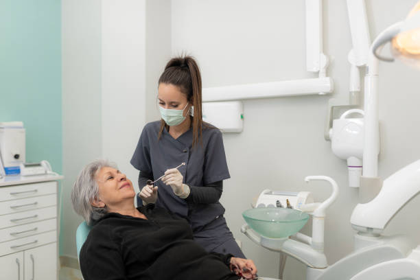 Best Emergency Tooth Extraction in Bethany, IL